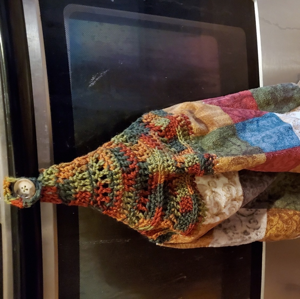 Beautiful crocheted hanging towel